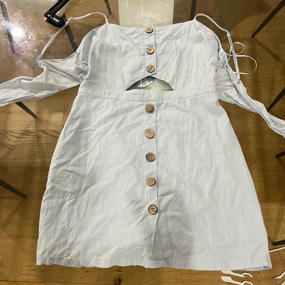 MOD Button Dress - Picture 2 of 4